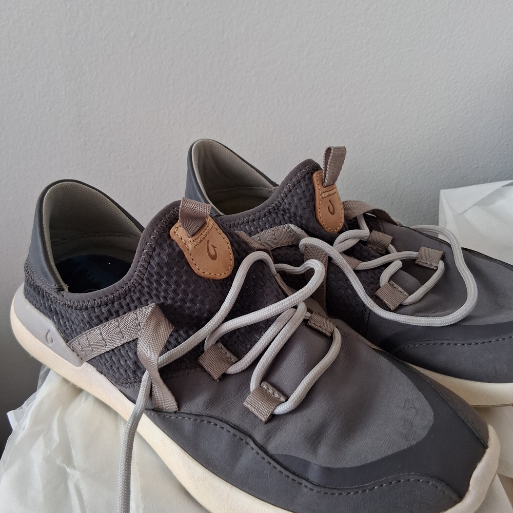 OluKai Women's Gray and Tan Sneakers FINAL PRICE DROP B4 GIVING AWAY